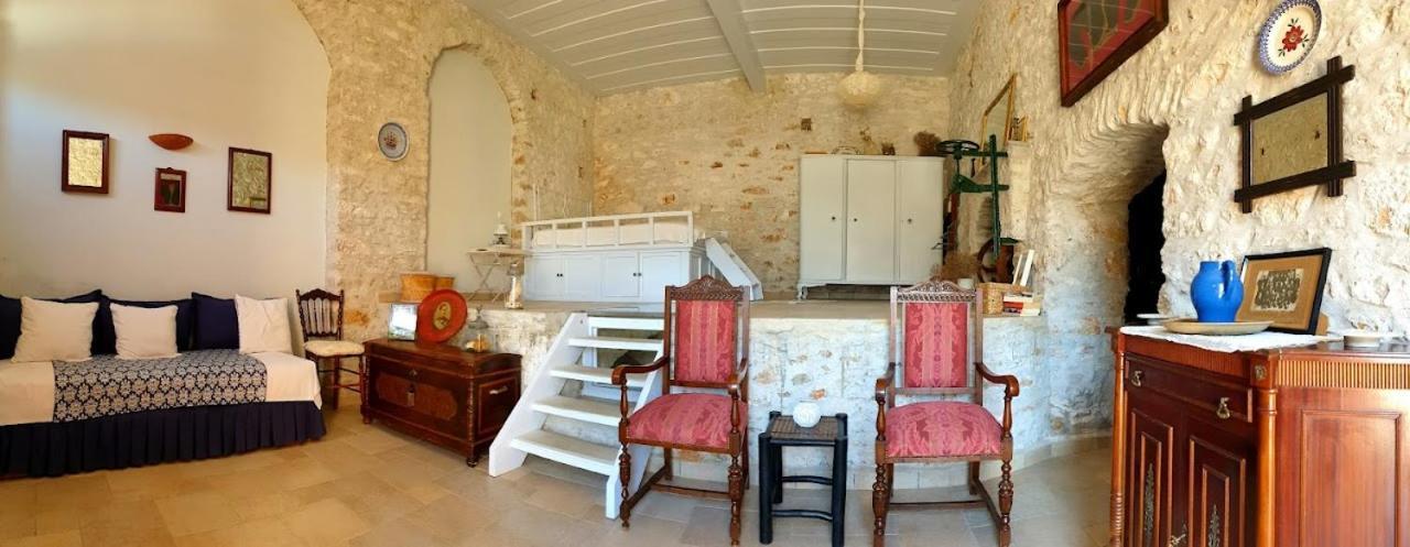 Traditional Seafront Apartment Symi Exterior photo