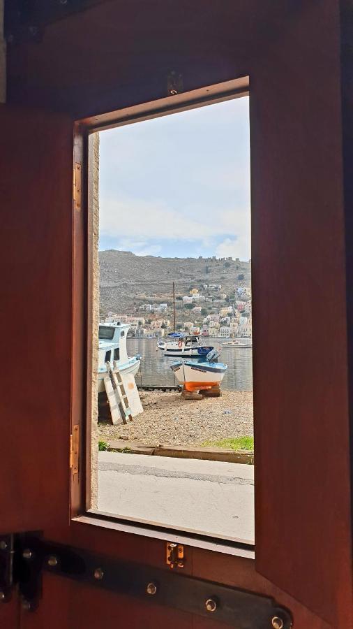 Traditional Seafront Apartment Symi Exterior photo