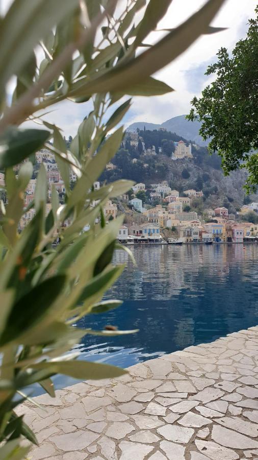 Traditional Seafront Apartment Symi Exterior photo